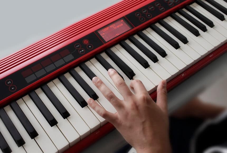 9 Best Roland Keyboards – Impressive Sound Quality and Effects! (Fall 2022)