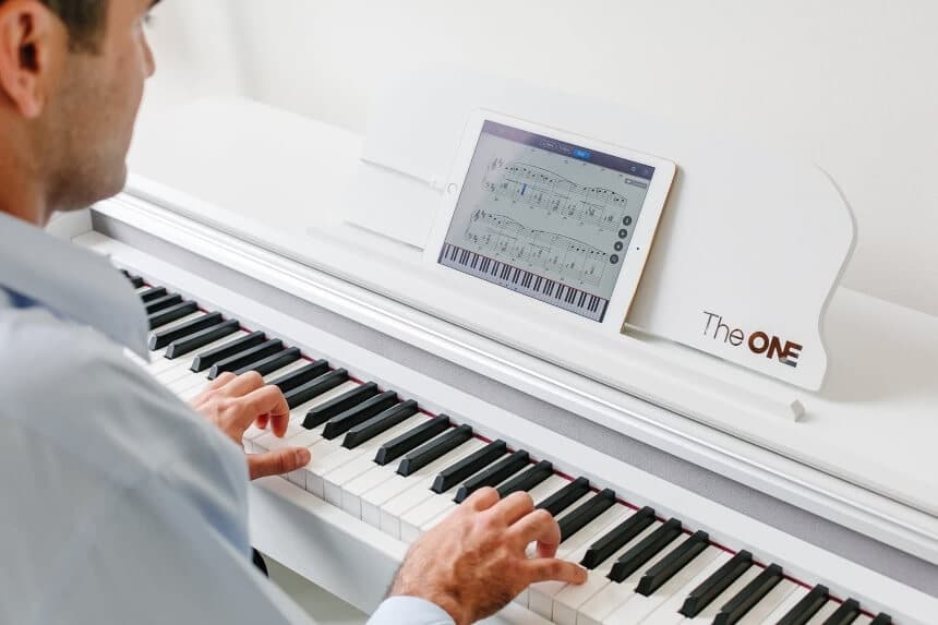 10 Best White Digital Pianos – Aesthetically Pleasing and Great Sounding Picks!