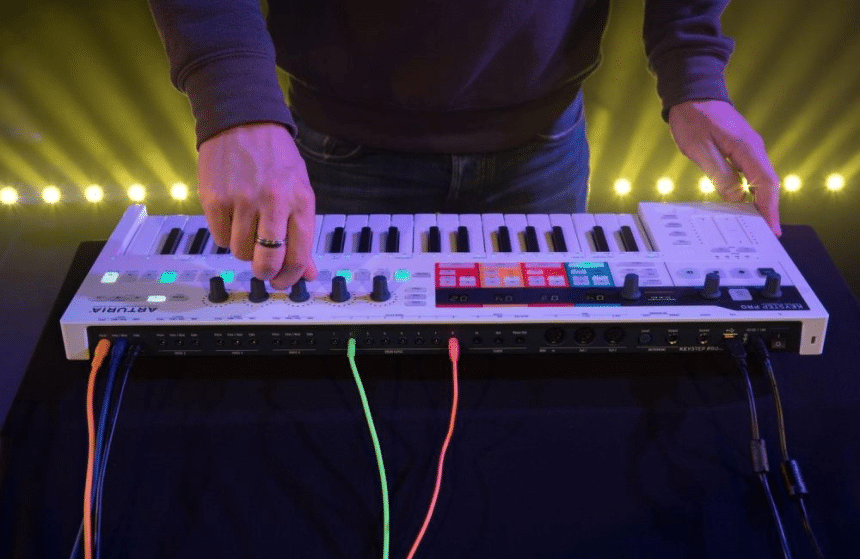 How to Connect a MIDI Keyboard to Another Keyboard? Here's the Answer!