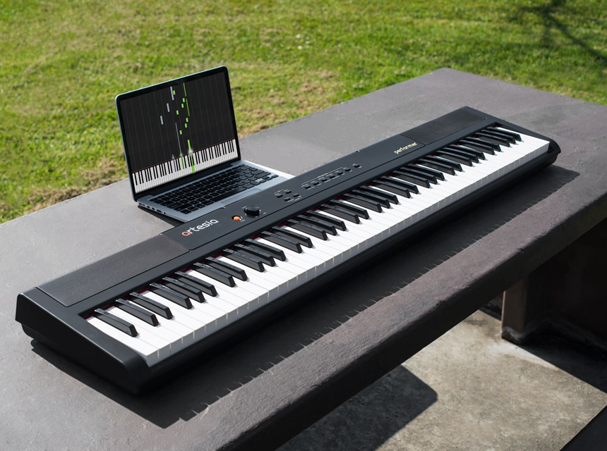 Digital Piano vs Keyboard: What and How to Choose?