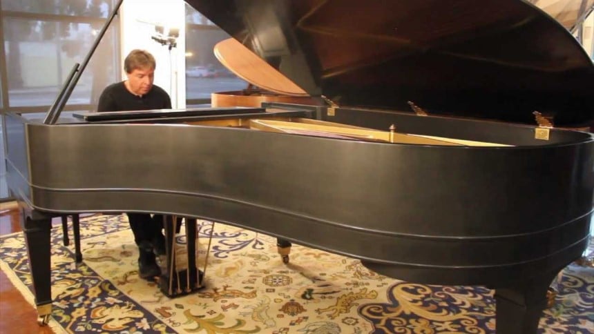 How Much Does a Piano Weigh? - Here's What You Should Know