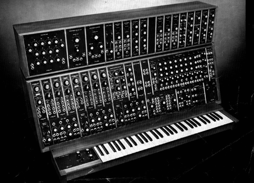 Analog vs. Digital Synth Battle: Who Wins?