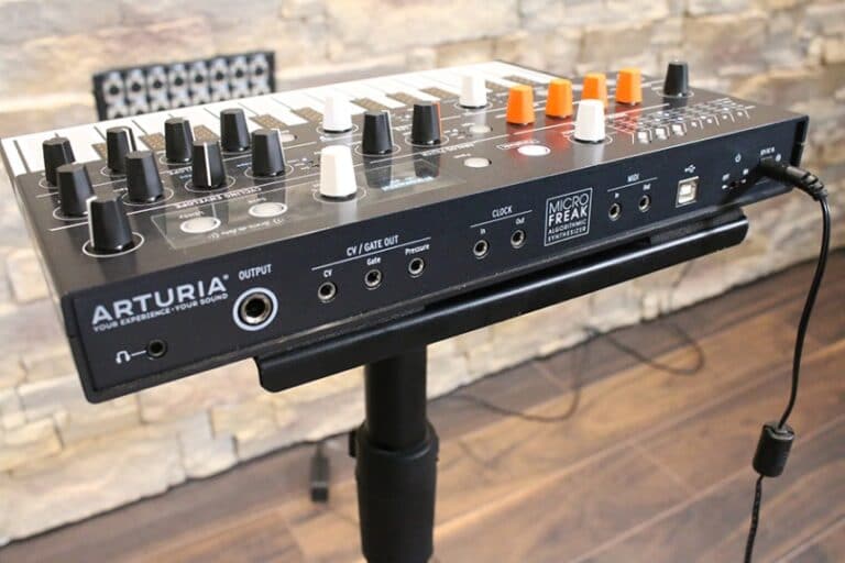 5 Best Synths for Hip Hop Selection (Winter 2023)