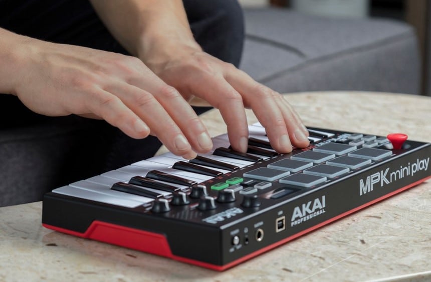5 Best MIDI Controllers for Reaper: Total Control of Music Production