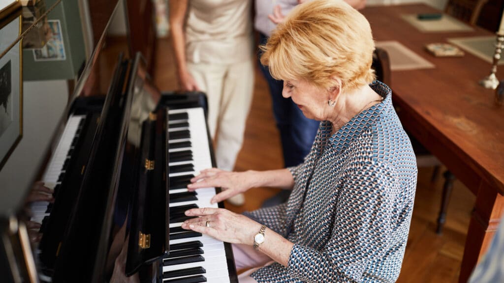 Best Age to Start Piano Lessons: Never Too Late!