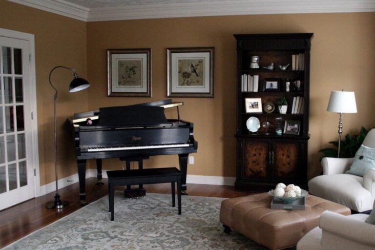 How Long do Pianos Last? 5 Factors that Matter