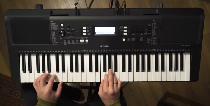 Yamaha PSR E373 Review: Excellent Portable Piano